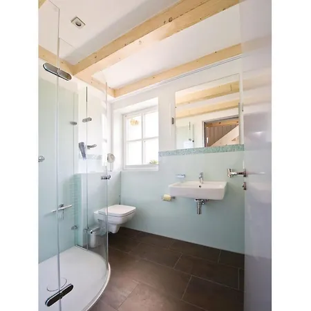 Ferienhaus Reethaus Ostseeblick 1 *